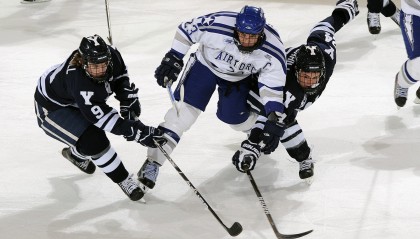 开云体育登入-_国际男子足球明星争霸：火爆赛场笑傲江湖_，国际足坛帅哥