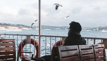 ky体育娱乐-莱万状态火热，连续7场在德甲破门，莱万2020集锦